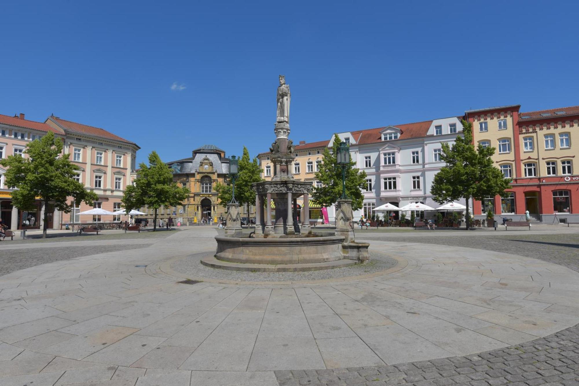 Hotel Wolke Meiningen Esterno foto