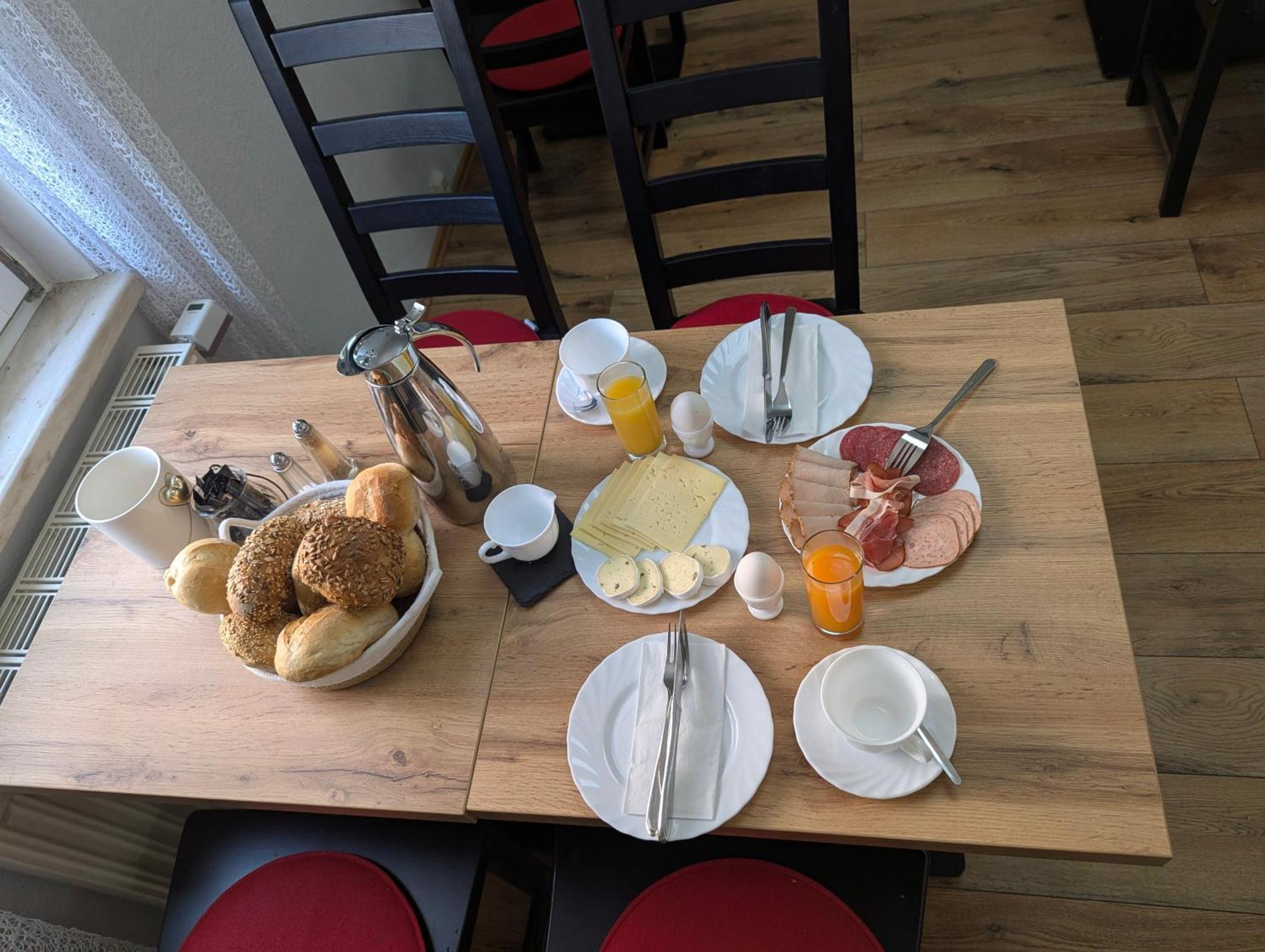 Hotel Wolke Meiningen Esterno foto